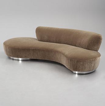 Vladimir Kagan, a "Serpentine" sofa with ottoman, New York Collection (Club House Italia), Italy post 1999.