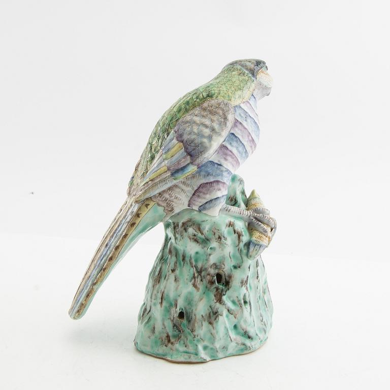 Figurin, porslin. Qingdynastin, Qianlong (1736-95).