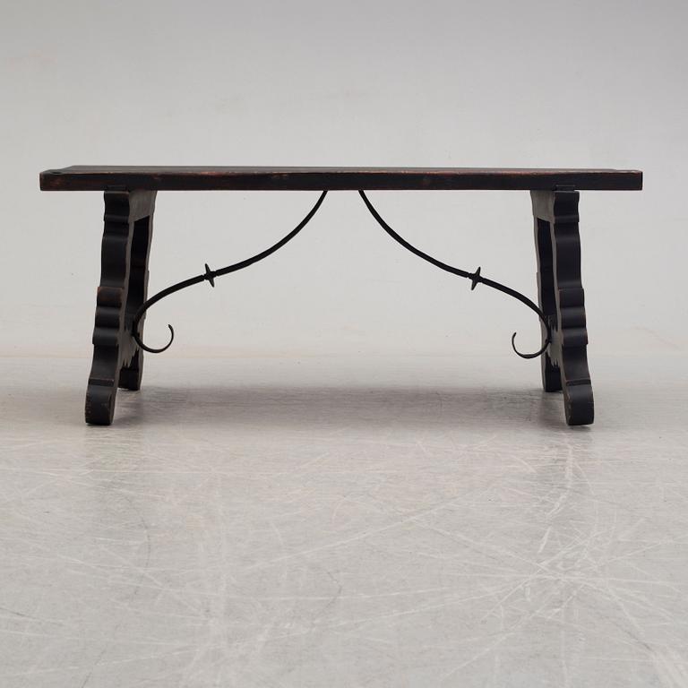 a spanish bench, 19th-/20th century.