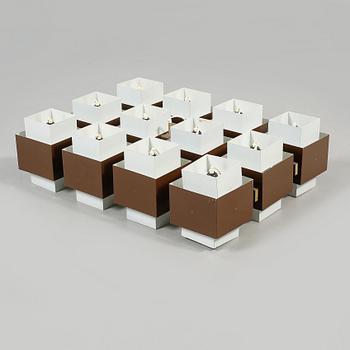 TAKLAMPA, Hans Agne Jakobsson, Markaryd, 1900-talets andra hälft, höjd ca 25 cm.