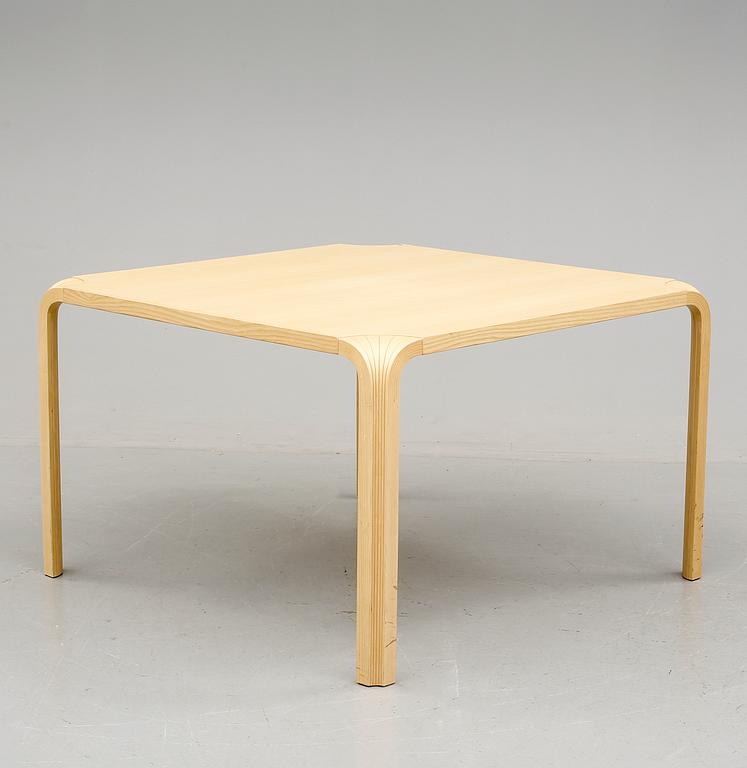 SOFFBORD, "Fan leg table", Alvar Aalto, Artek, 1900-talets slut.