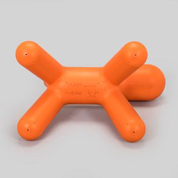 Eero Aarnio, "Puppy", Me Too Collection, Magis Italia, 2005.