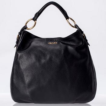 VÄSKA, Prada.