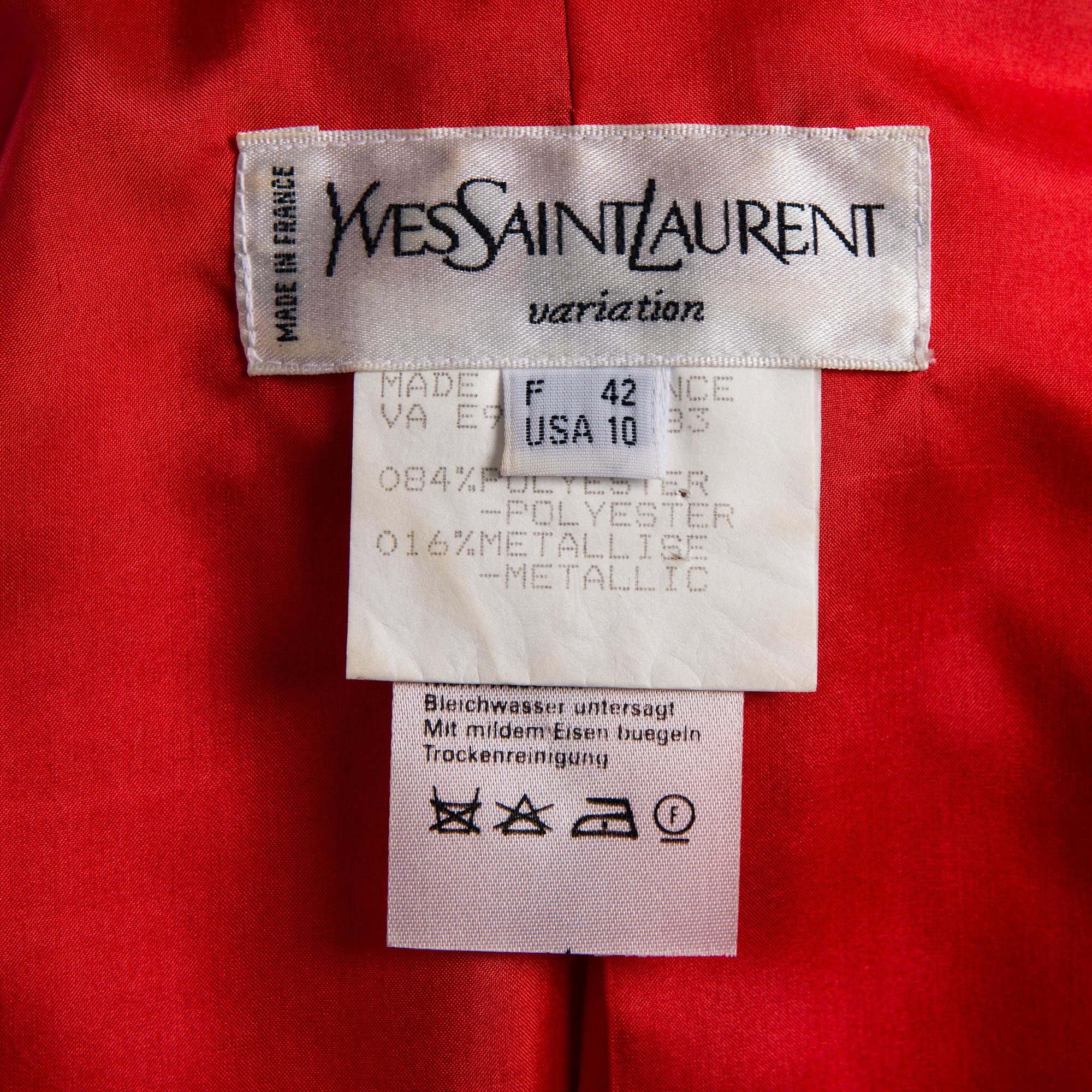 KAVAJ, Yves Saint Laurent.