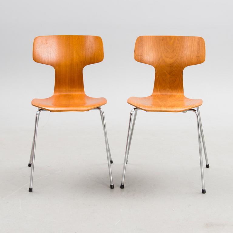 Eight Danish 'T-chairs' for Fritz Hansen, latter half of the 20th century.
