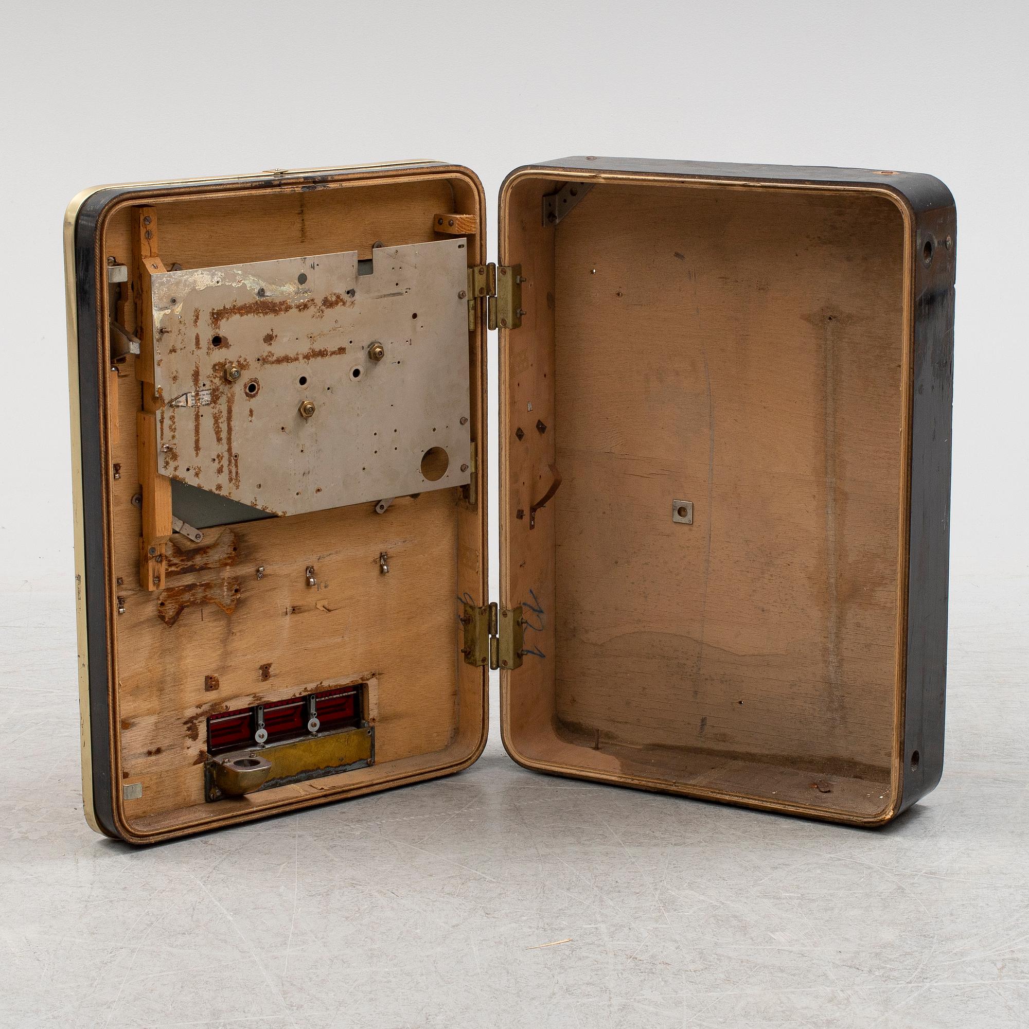 a mid 20th century Rotamint Record gambling machine.