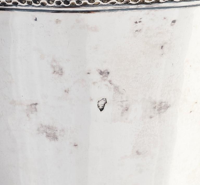 A Swedish early 18th century silver beaker, mark of Daniel Ekman, Eksjö (1696-1715 (1723)).