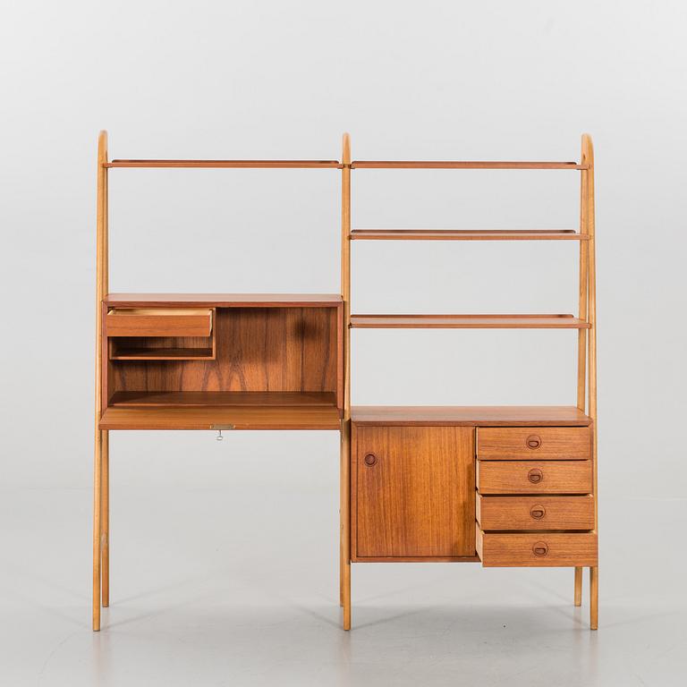 TWO TEAK AND OAK BOOKSHELVES, second half of the 20th century.