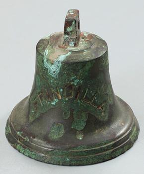 NAKTERHUS SAMT FARTYGSKLOCKA, mässing resp brons, 1930.