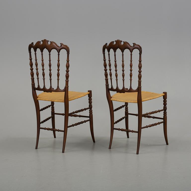 STOLAR, ett par, Chiavari / Napoleon / Tiffany-stil, modern tillverkning.