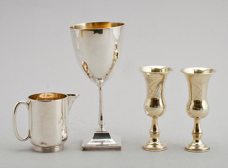 SILVERFÖREMÅL, 4 st, England. Vikt ca 414 g.