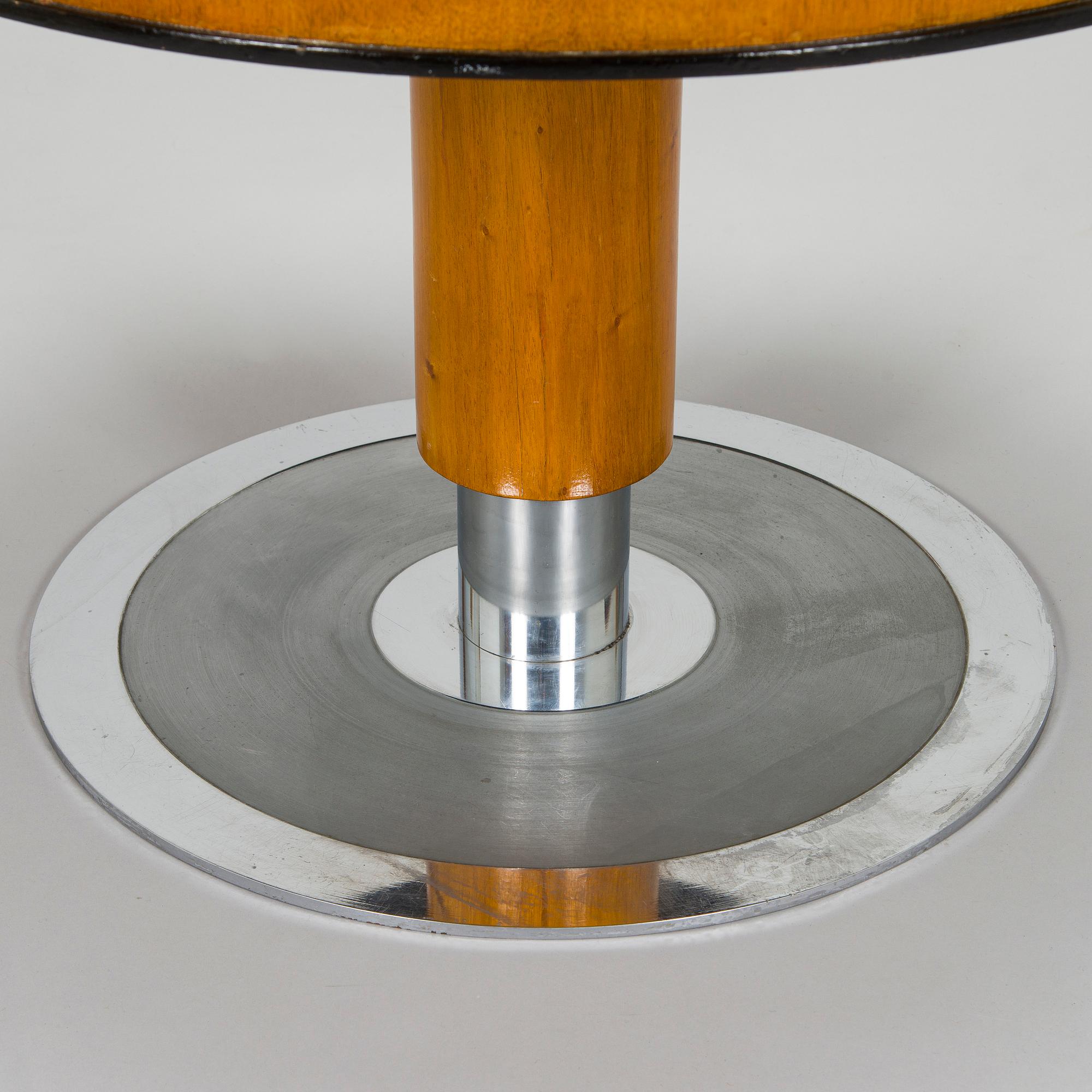 Pauli Blomstedt, a pair of 1930s armchairs and table for Merivaara Ltd.