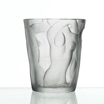 Vicke Lindstrand, a cut and sand blasted vase, Orrefors circa 1937.