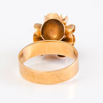 LIISA VITALI Kevät Ring and Earrings, 14k gold, N. Westerback, Helsinki 1970s.