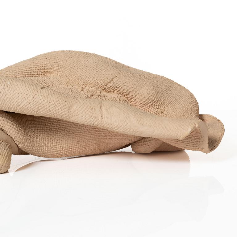 Hertha Hillfon, a ceramic sculpture, dated 1979.