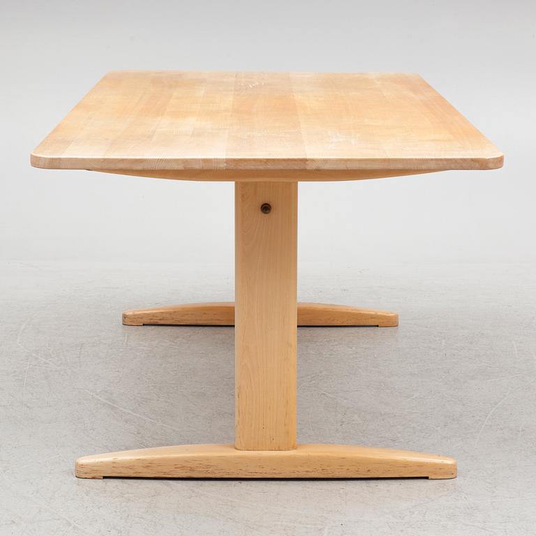 Børge Mogensen, a "Shaker" dining table, Madsens Fabriker, Denmark,.