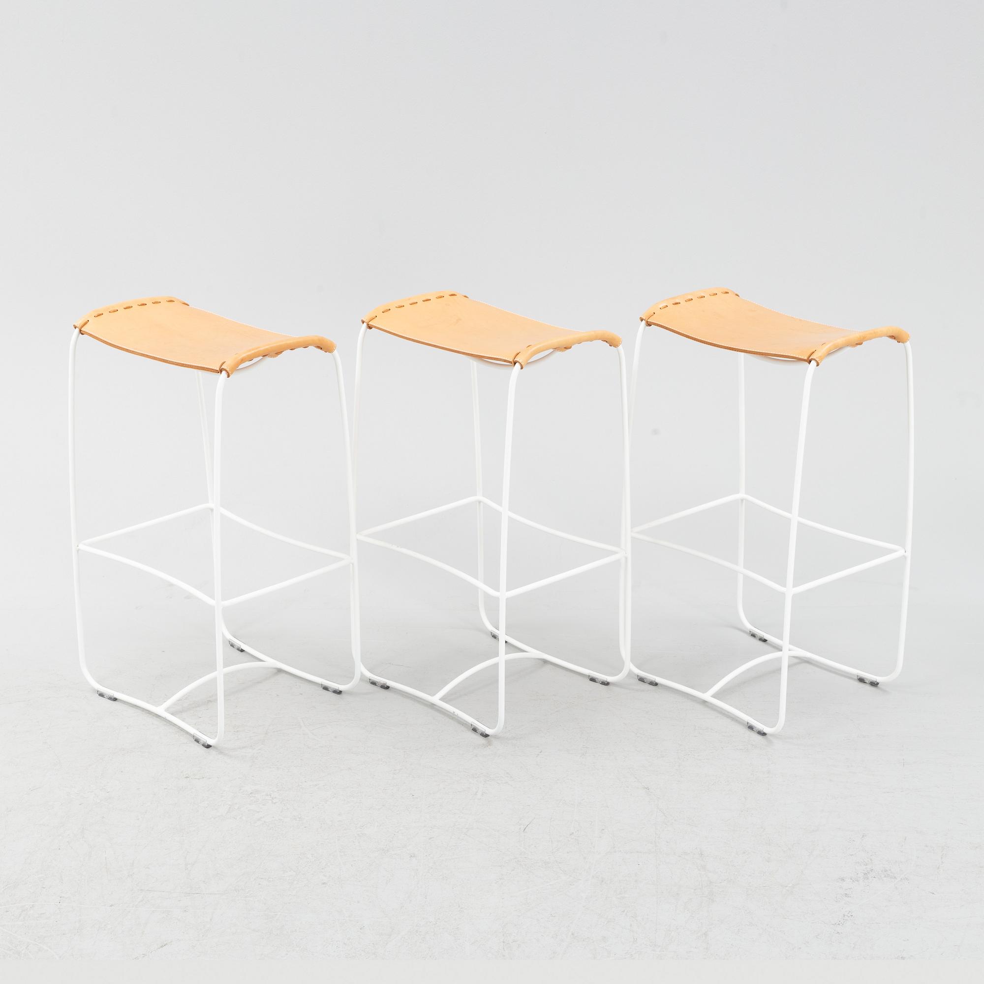 Studioilse (Ilse Crawford), barpallar 3 st, Perching, Artifort, samtida.