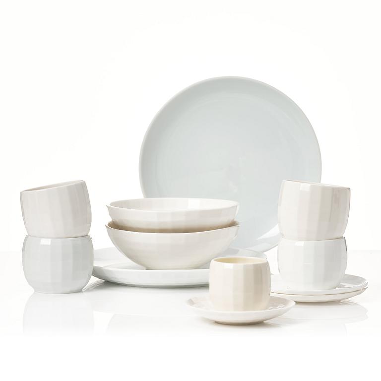 Claesson Koivisto Rune, "Wireframe", 12 delar koppar och fat, prototyper, Sarasa, Japan, 2007.