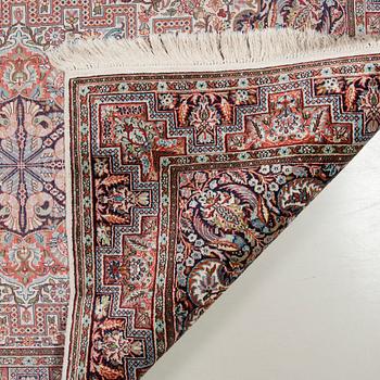 MATTA, silke. Ca 184x124 cm.