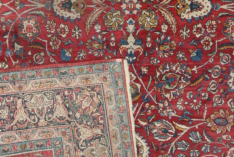 MATTA, orient, old ca 365 x 270 cm.