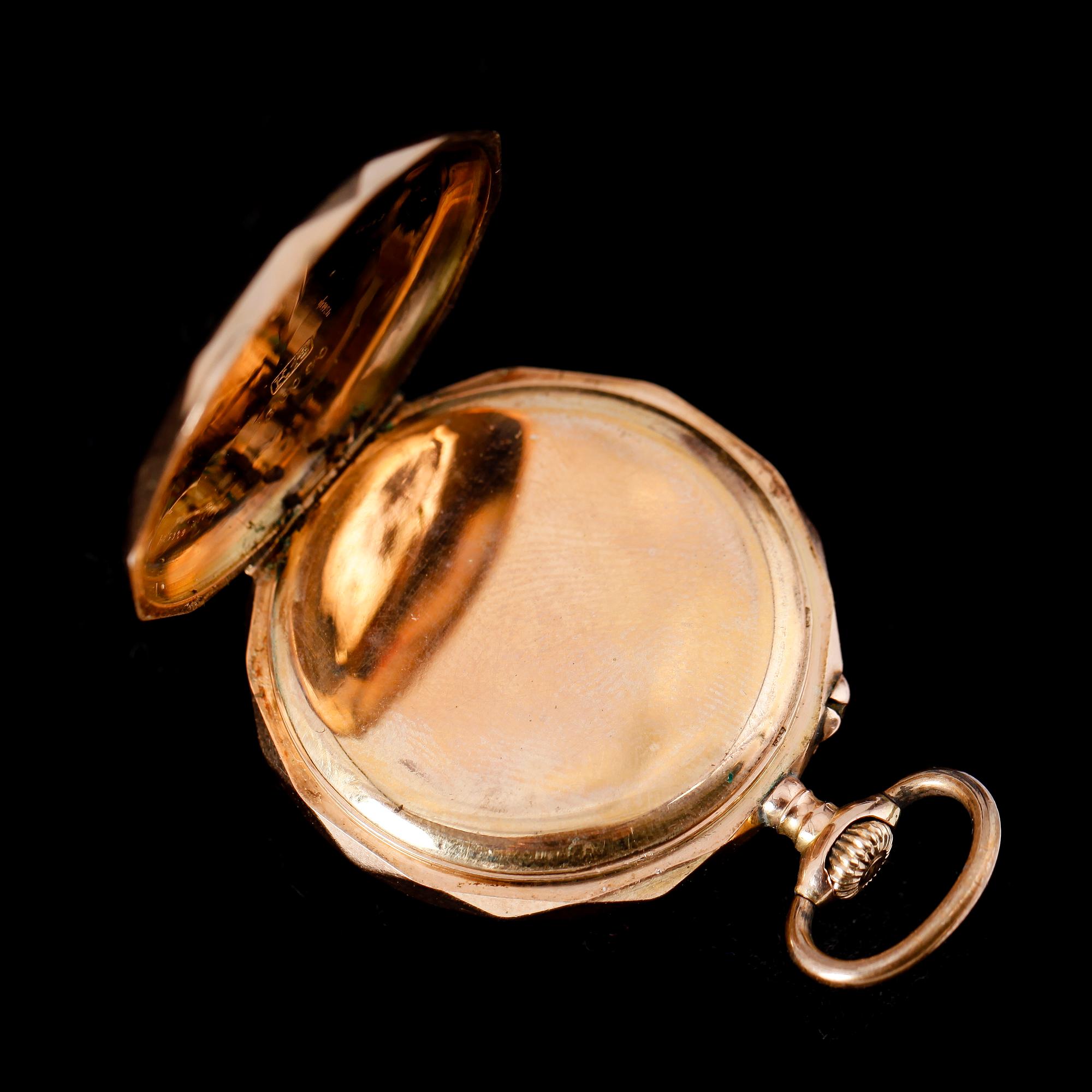 FICKUR, 14 k, guld, tidigt 1900-tal. Total vikt ca 28 g.