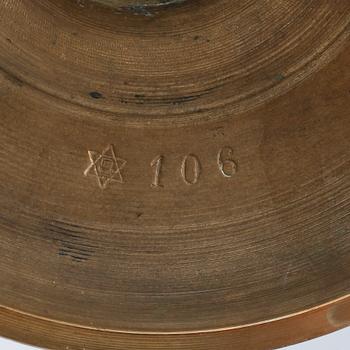 LJUSSTAKAR, ett par, mässing, 1800-talets slut.