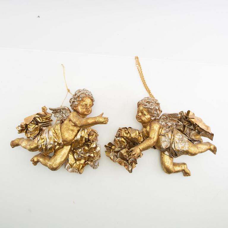 Putti 3 pcs modern production.