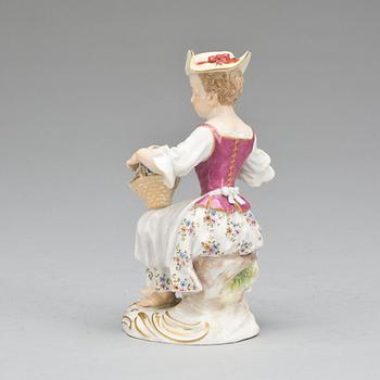 FIGURIN, porslin. Meissen, 1800-tal.