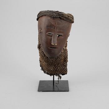 MASK, Afrika, 1900/2000-tal.