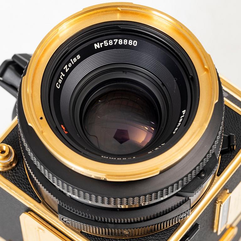 A Hasselblad camera, 2000FC/M, anniversary edition, 1985.