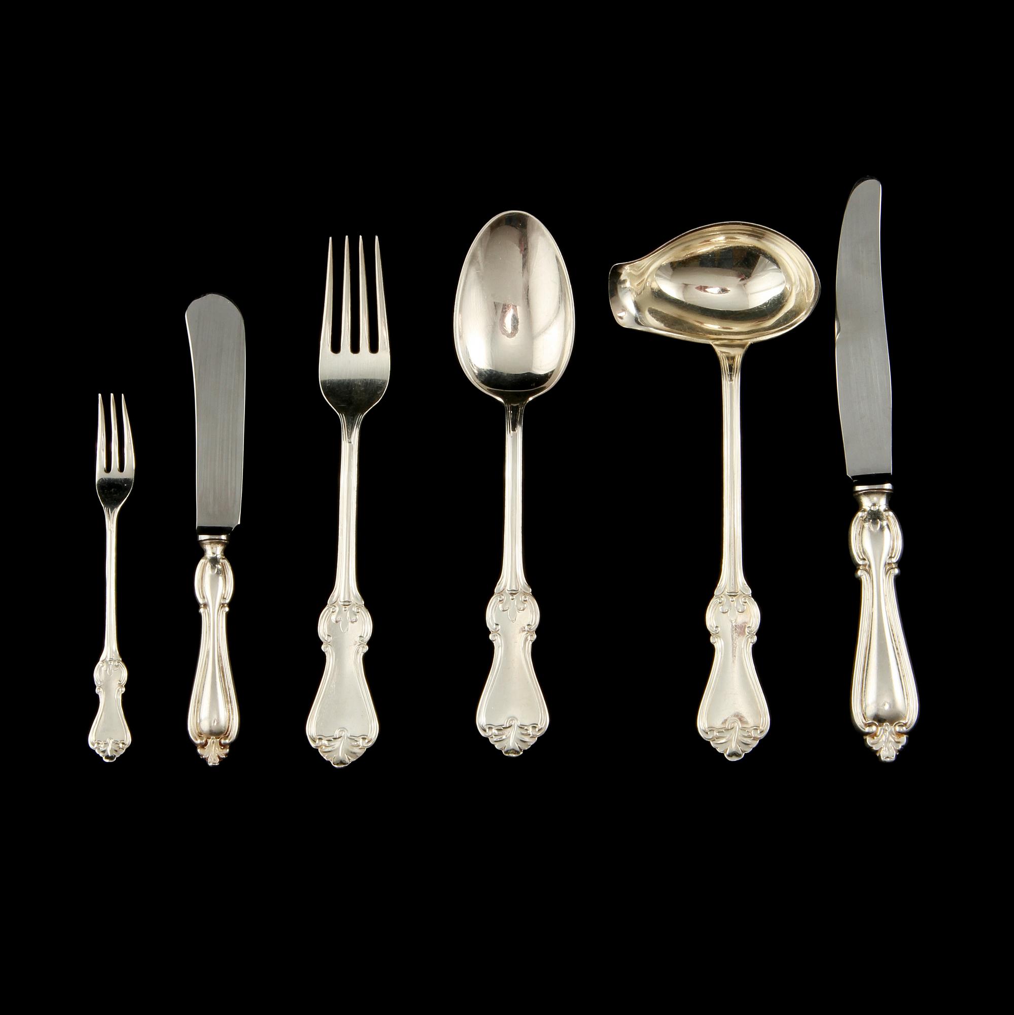 BESTICKSERVIS, 47 delar, nysilver, modell Olga, GAB, 1900-talets andra hälft.