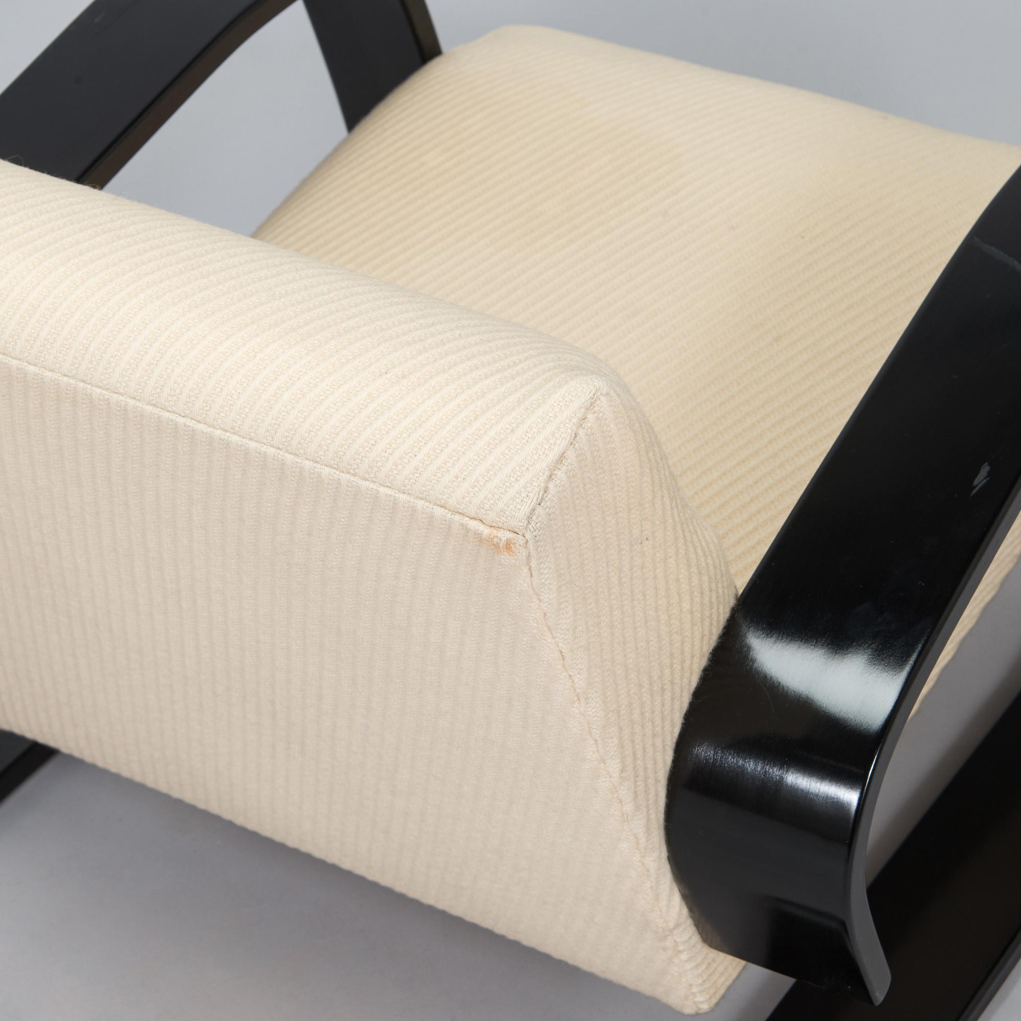 Alvar Aalto, fåtöljer ett par, "Tank chair" modell 400, Artek, 1970-tal.