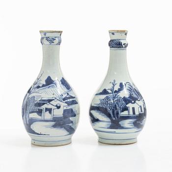A pair of similar blue and white vases, China, Qing dynasty, 19th century.