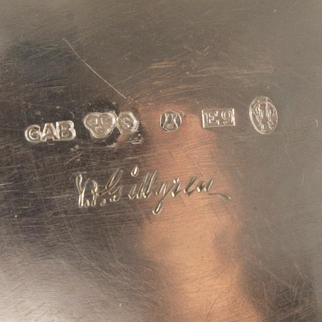 KAFFEKANNA och SOCKERSKÅL, silver, Sven-Arne Gillgren för GAB, Stockholm 1900-talets mitt. Total vikt ca 720 gram.