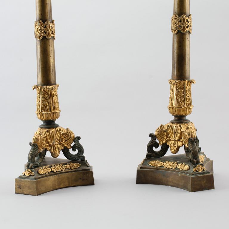KANDELABRAR, 1 par, senempire, Frankrike, 1800-talets första hälft.