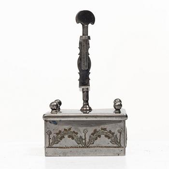A Tula needle table clamp, Russia, ca 1800.