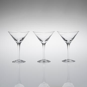 DRICKSGLAS, 12 st, "Line" Anna Ehrner, Kosta Boda, 1900-talets slut.