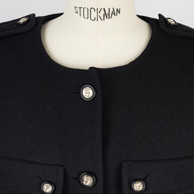 Chanel, jacket, size 38.