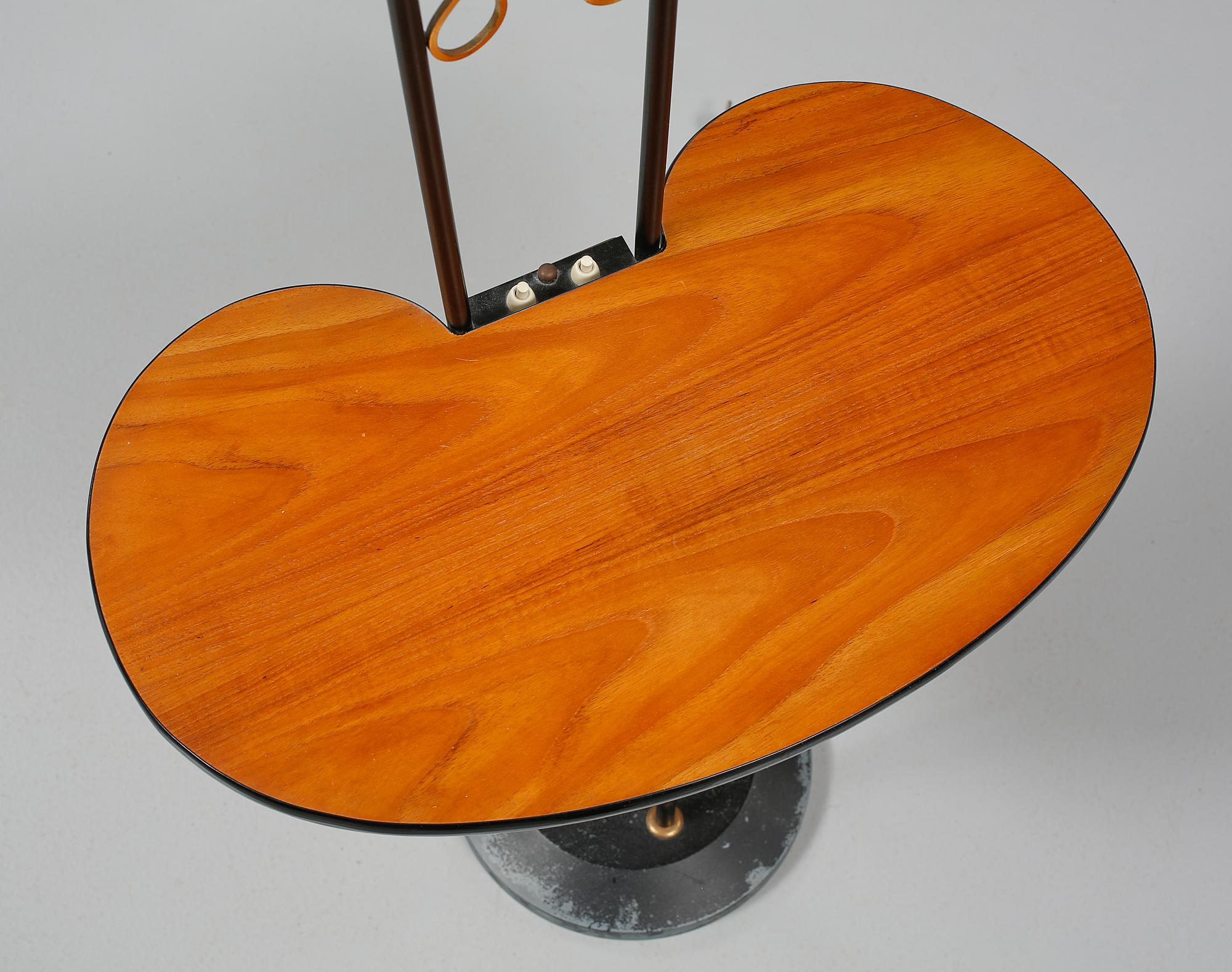 LAMPBORD, omkring 1900-talets mitt.