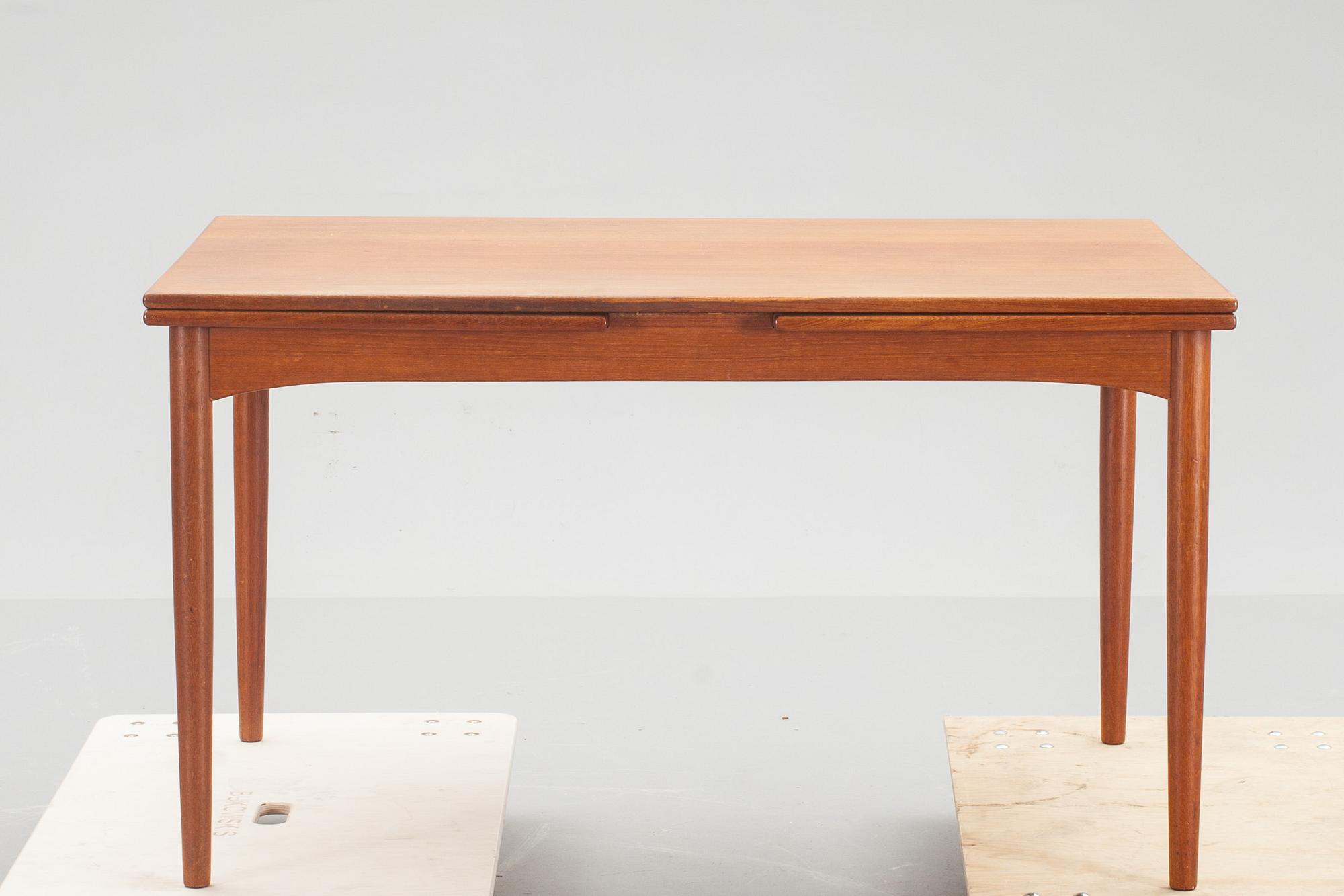 MATBORD, Hans Wegner för Andreas Tuck.