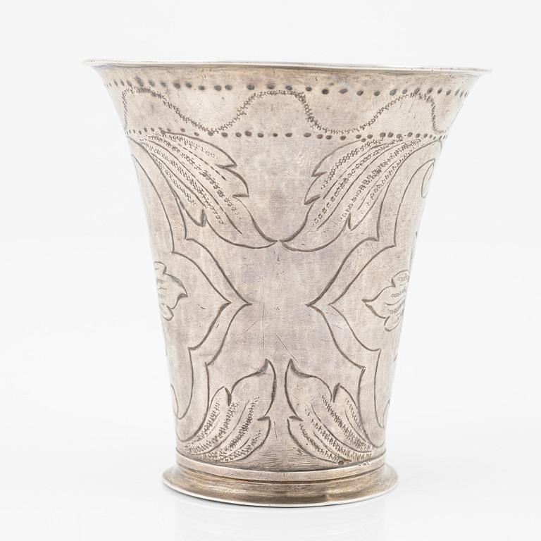 A silver beaker by Petter Lund, Nyköping, 1712.