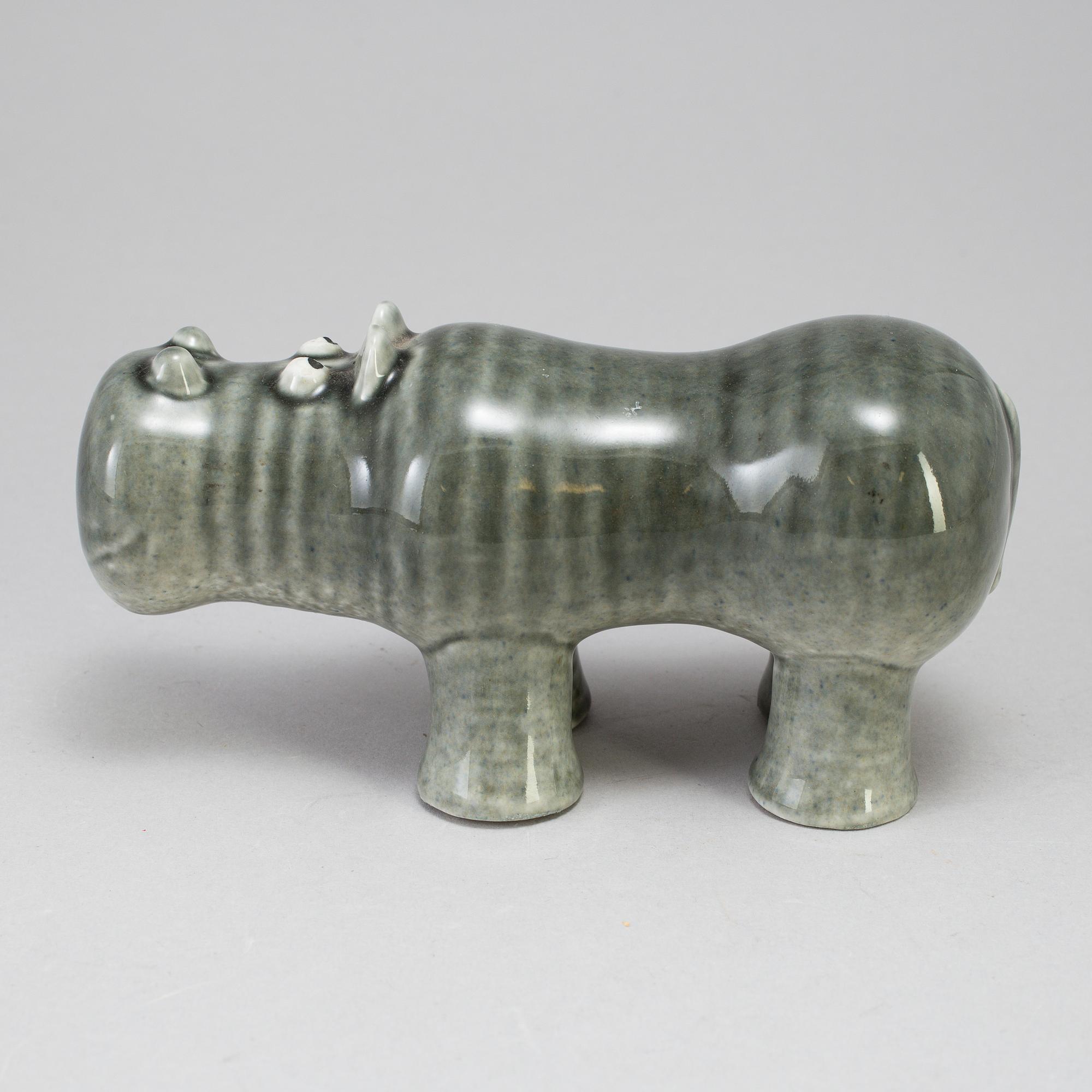 A stoneware figurine by Lisa Larson for Gustavsberg 1966-70.