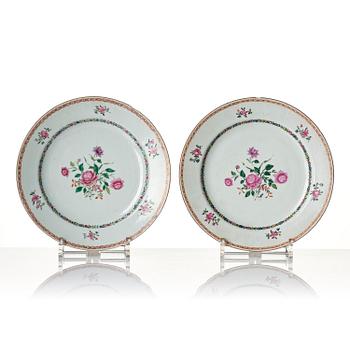 A set of six famille rose diner plates, Qing dynasty, Qianlong (1736-95).