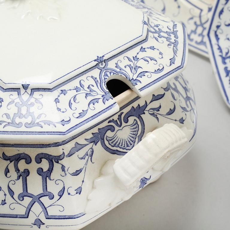 An earthenware tableware set of 78 pcs, "Arona" by Rörstrand, in production 1902-1910.