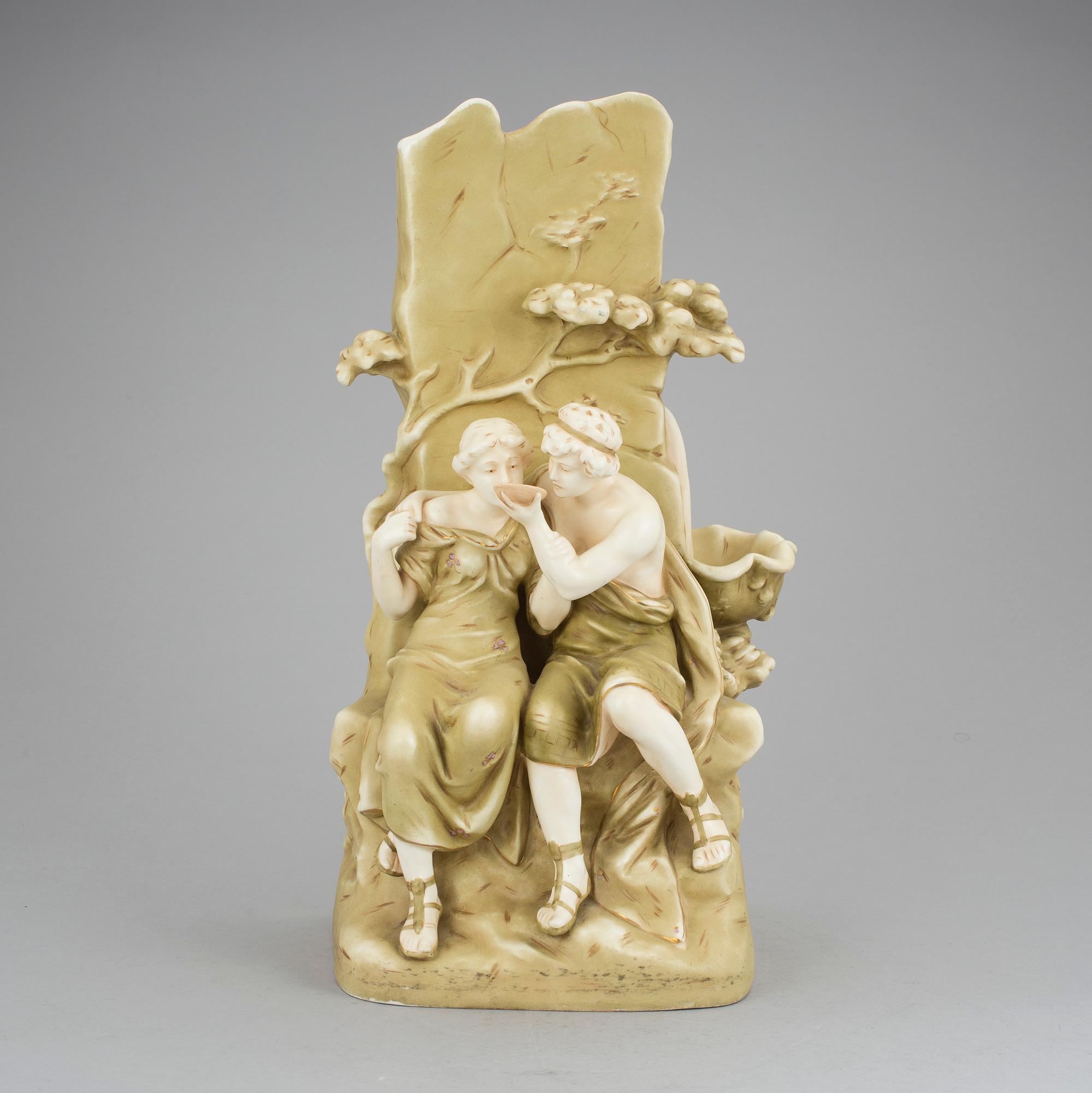 VAS, flintgods, möjligen Royal Dux, omkring 1900.