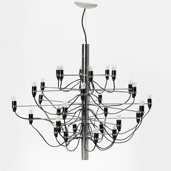 Gino Sarfatti, a model 2097/30 chandelier, Flos, Italy.