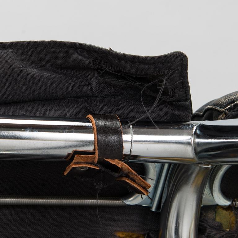 Yrjö Kukkapuro, sohva, "Remmi", Avarte, 1900-luvun loppu.