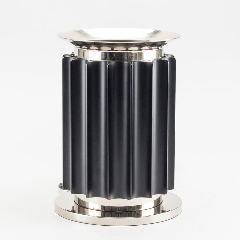 A TABLE LAMP "TACCIA DIMMER MUVIS" ACHILLE CASTIALIONI AND PIER GIACOMO, FLOS.
