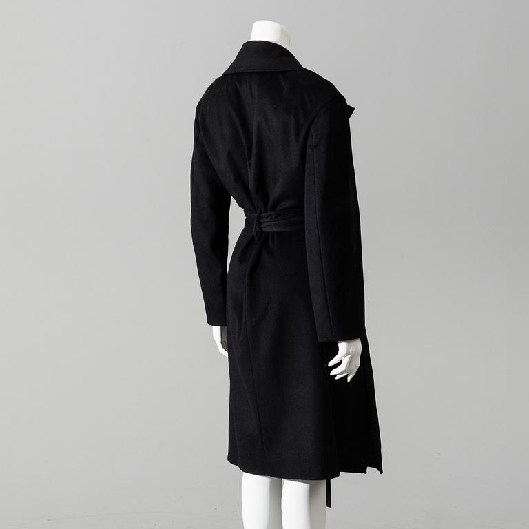 TOM FORD, coat, size 42.