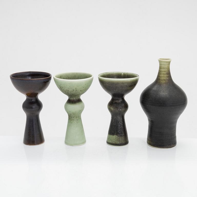 Annikki Hovisaari, a collection of 27 pieces ceramic vases, signed Arabia AH.